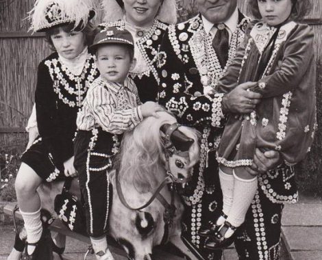 The history of the Pearly Kings and Queens